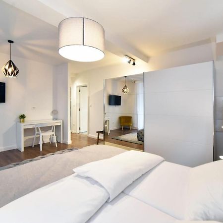 Moin Moin Double Bedroom Suite, Town Centre Zagreb Eksteriør bilde